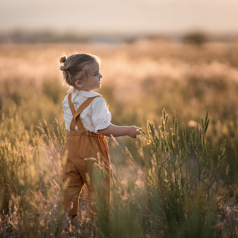 White Organic Cotton Girl Blouse Classic Toddler Blouse Collared Infant Retro Top Photoshoot Children Shirt Traditional Baby Blouse