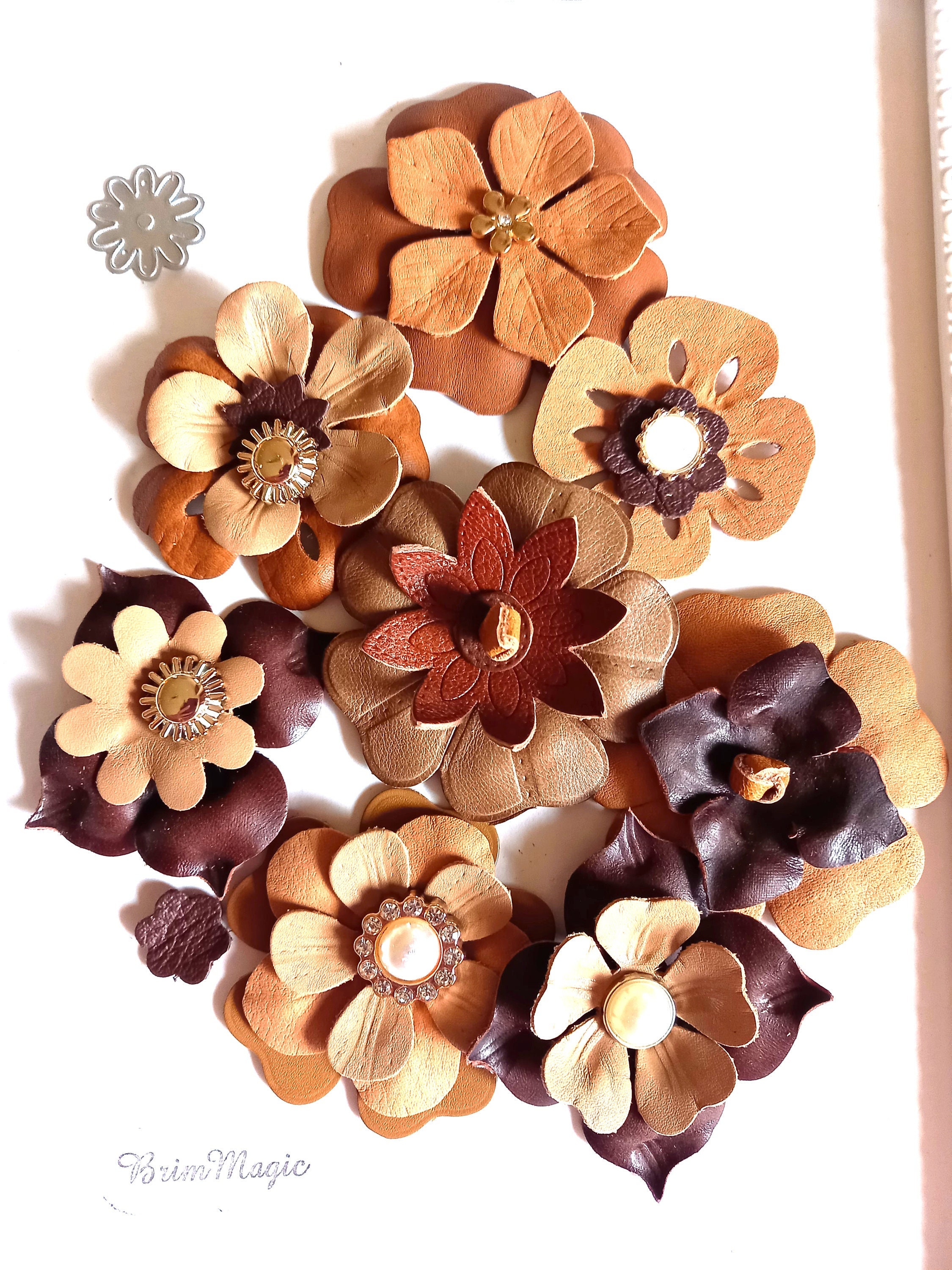 71 colors available, pretty leather flowers in autumnal or bright colors, handmade