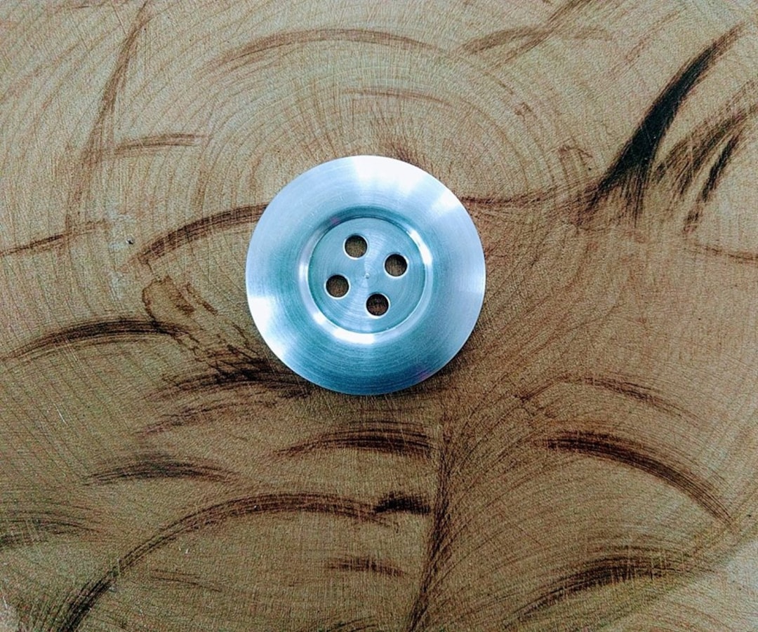 Buttons Made of Aluminum, Round Button, 4 Button Holes, Knit, Button ...