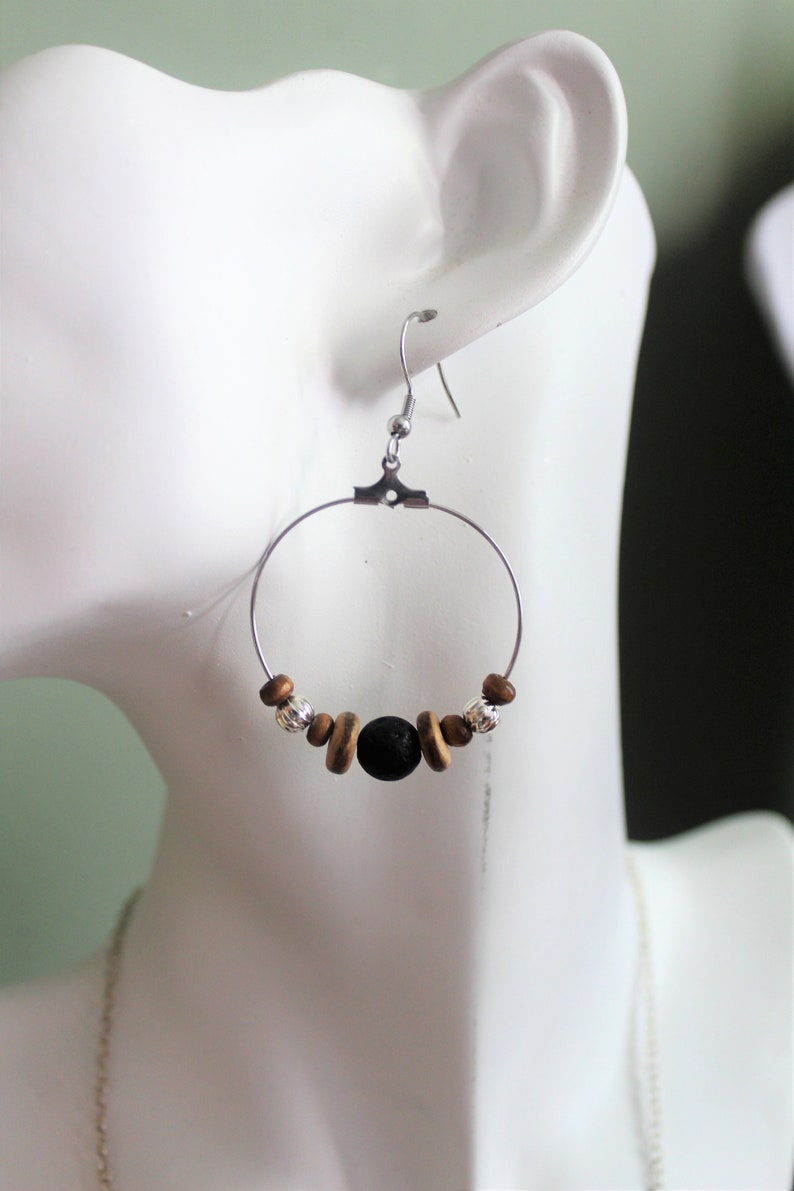 Creole ethnic adornment and necklace lava pearl and coconut wood cork and natural stones diffuser essential oil