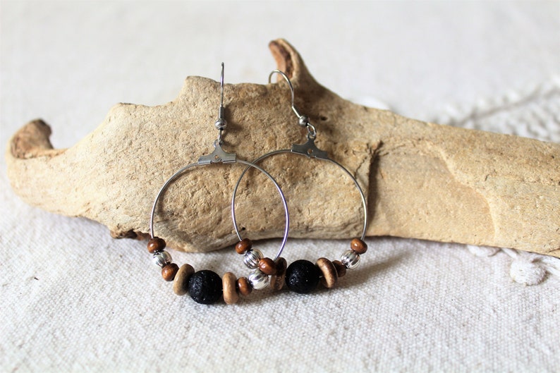 Creole ethnic adornment and necklace lava pearl and coconut wood cork and natural stones diffuser essential oil