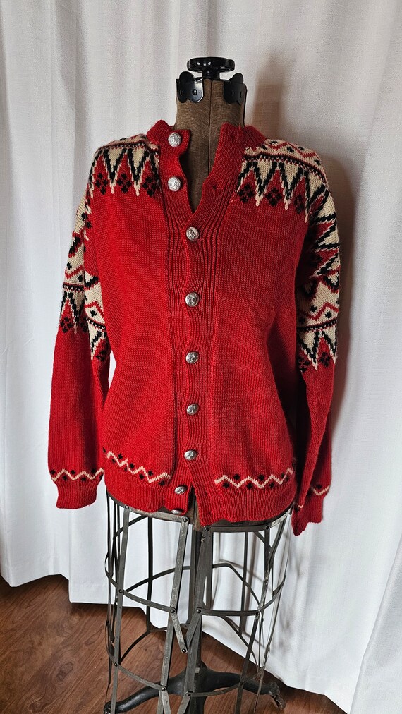 Beautiful women's Norwegian style red cardigan. Si