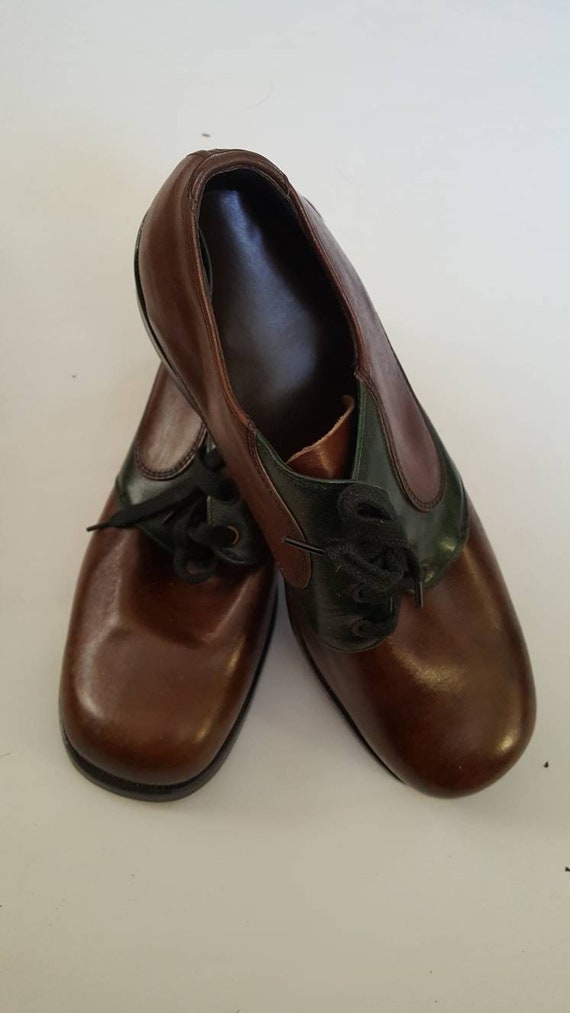 NEW 1960s era Vintage men's leather oxfords from M