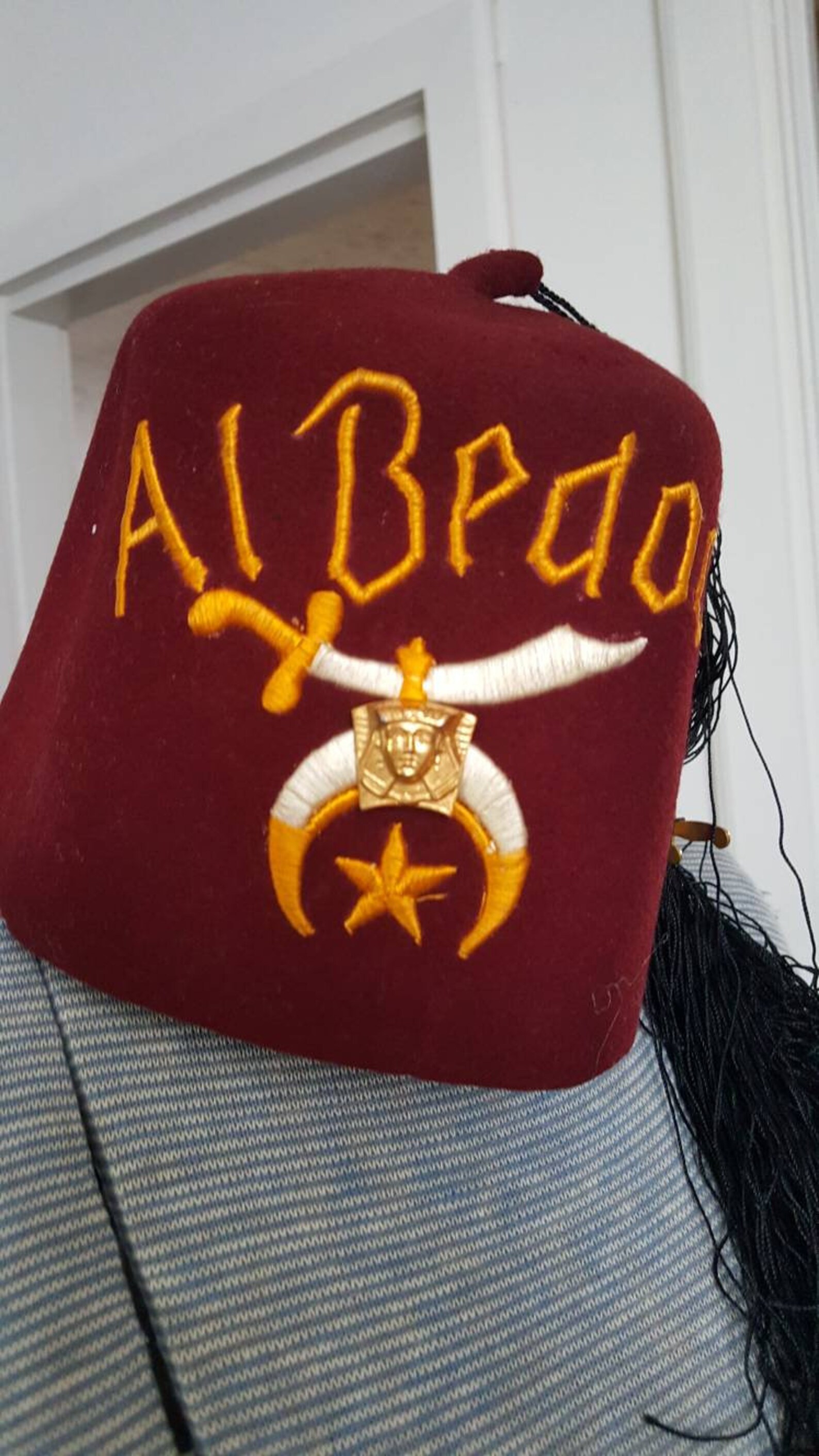 Al Bedoo Fez with tassel and saber pin. Shriners club. Etsy