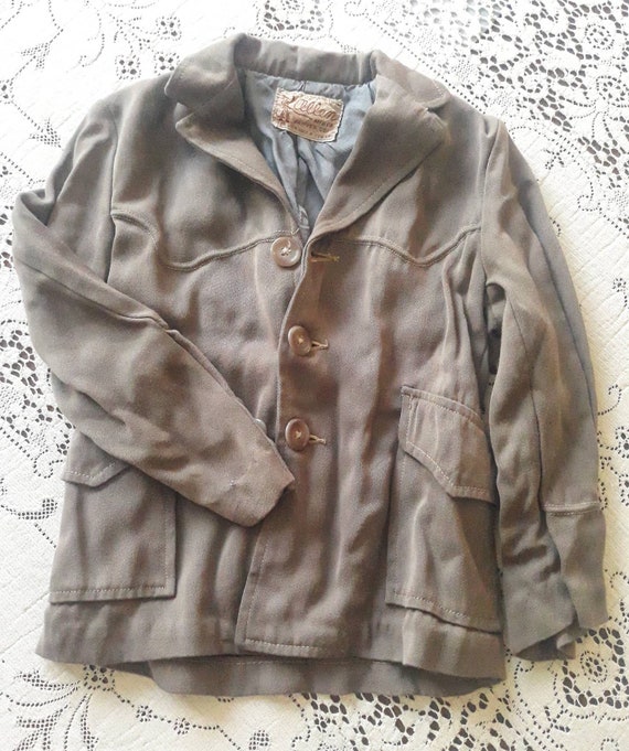 Vintage 1950s era boys western suit. Taupe poly bl