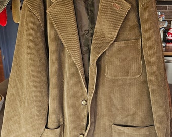 Vintage Pendleton men's corduroy sport coat/blazer size XL. FREE SHIPPING