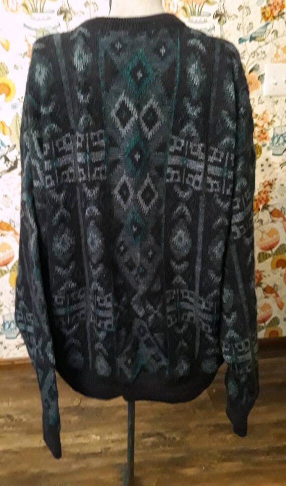 Vintage 1980s era men's acrylic pullover sweater.… - image 3