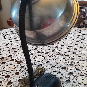 Vintage 1940s lamp, accent, table, desk. Rewired, aluminum, cast iron. Farmhouse, industrial. FREE SHIPPING