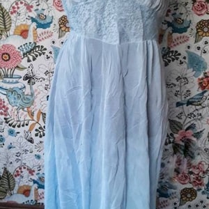 Vintage 1970s era light blue nylon nightgown. White sheer, blue lace bodice. Sleeveless, long. Size L/Large.  FREE SHIPPING
