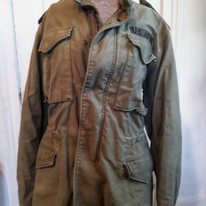 Vintage M-65 Army jacket.  Field cotton sateen. Size S/Small. FREE SHIPPING