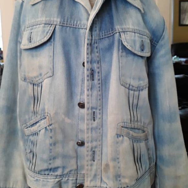 Vintage,  1970s era, men's denim jacket.  Faded blue, faux fleece lined, metal buttons, decorative stitching.  Size L/Large.  FREE SHIPPING