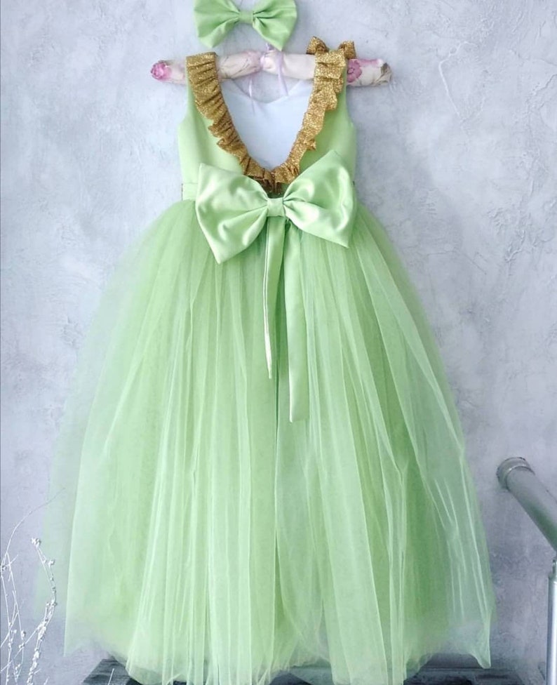 Green Tulle dress Flower girl dress Glam Girl First Birthday Dress Green dress Silver Baby Tulle dress Princess dress Big bow dress