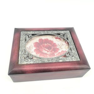 PHOTO JEWELRY BOX Trinket 7"W x 5 1/2"D x 2 1/2"H Silver Tone Metal Oval Frame black velvet vintage gift anniversary him her
