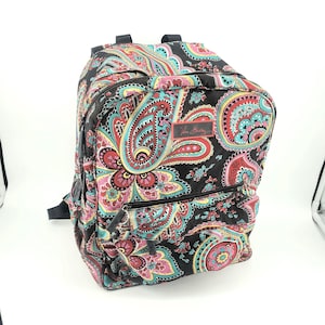 VERA BRADLEY BACKPACK 15"w x 16"h x 8"d Parisian Paisley Retired Pattern 5 Pockets 4 Sections Zip Adjustable Straps Laptop School Work Gift
