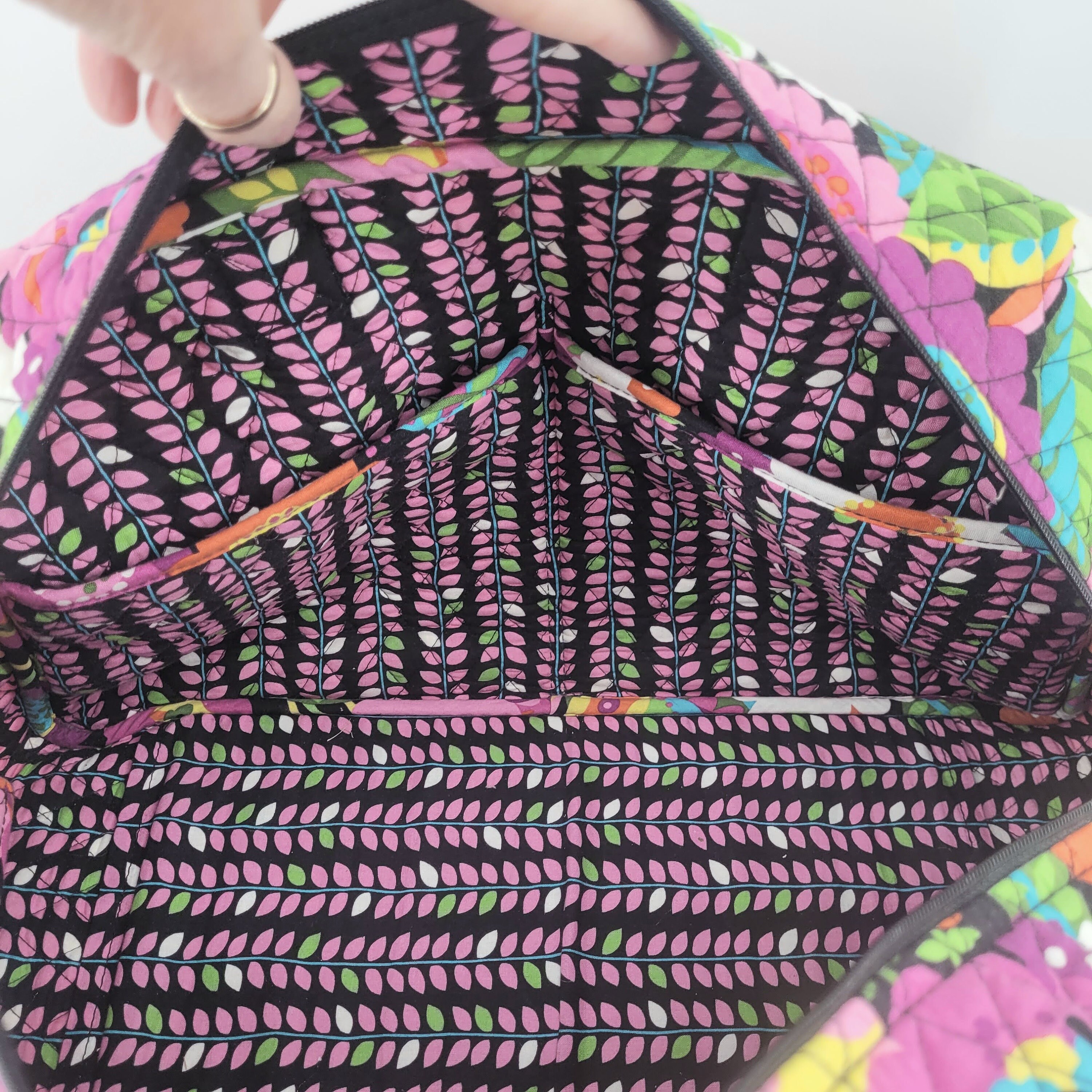 Vera Bradley Va Va Bloom Duffel Bag Floral Quilted Small VERA BRADLEY Va Va Bloom Weekender Medium Duffel Carry On  main image 2