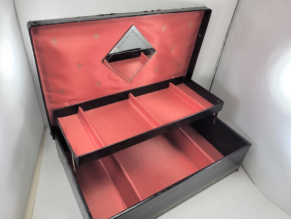Red and Black Jewelry Box with Mirror Leather Jewelry Box with Mirror & Lock, 3-Tier Organizer  main image 2