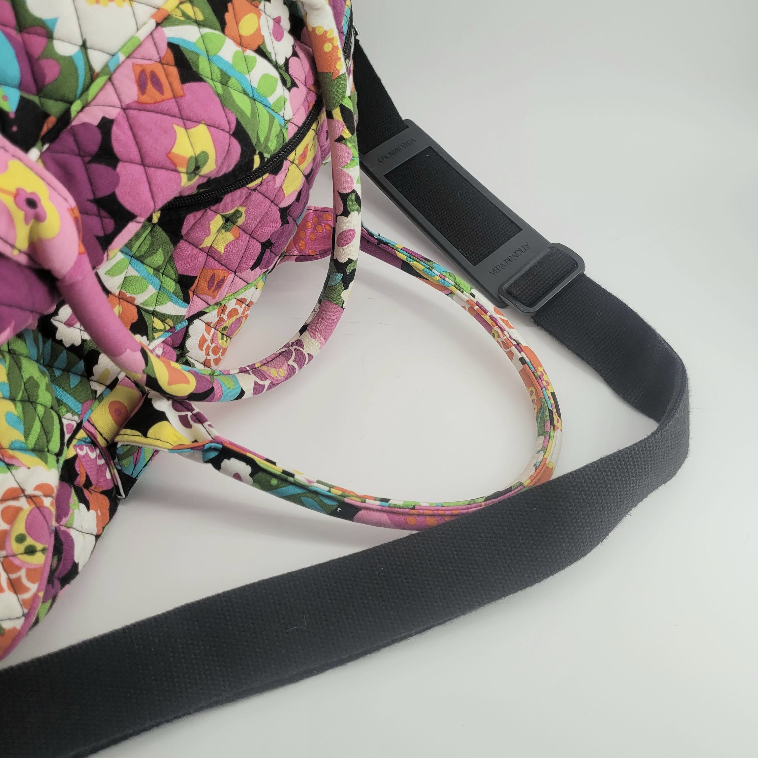 VERA BRADLEY DUFFEL Luggage Bag 17