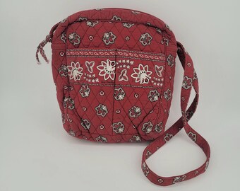 VERA BRADLEY CROSSBODY Lunch Diaper Bag Wipe Clean Lining red Bandana Retired Pattern 11w X 10h X 3.5d 4 Pockets Long Strap Gift Etsy