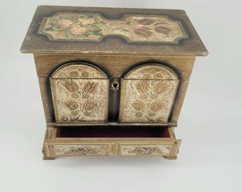 VINTAGE JEWELRY BOX 3 Tier C1950's Mele 12.5