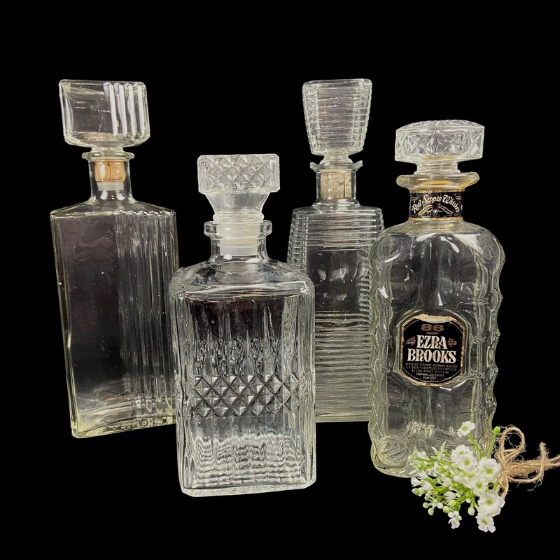 Mid-Century Decanter Ornament main image 1