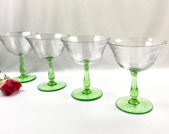 Vintage Optic Swirl Wine Champagne Glasses with Green Stem - set of 4