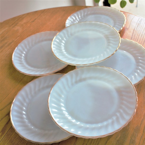 Vintage Fire King Plates 6 White Fire King Plate Anchor Hocking Milk Glass Plate Gold Rim Vintage Milk Glass Dinner Christmas Gift Idea Etsy Canada