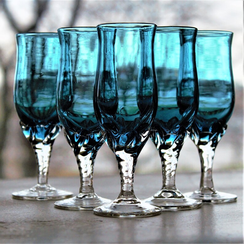 Italian Glassware, 5 Italian Cordials, shops Vintage Italian Cordials, Colorful Italian Glass, Hand Made Glass From Italy, Italian Cordial Glasses
