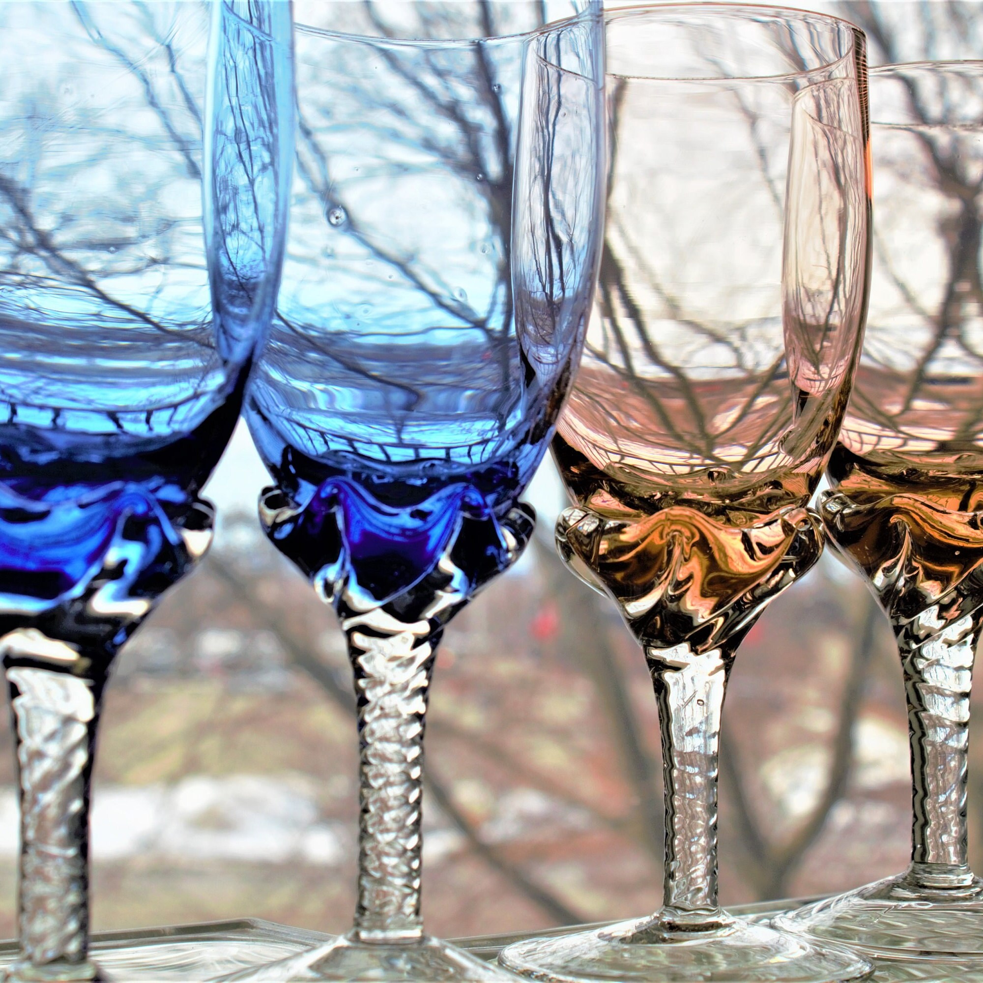 Enameled Cordial Glass Set of 4 Vintage Green Wine Glasses