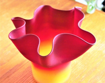 Amberina Vase, Rare Amberina Glass Vase, Hand Blown Orange Art Vase, Red and Orange Vase, Orange Amberina Vase, Orange and Yellow Glass Vase