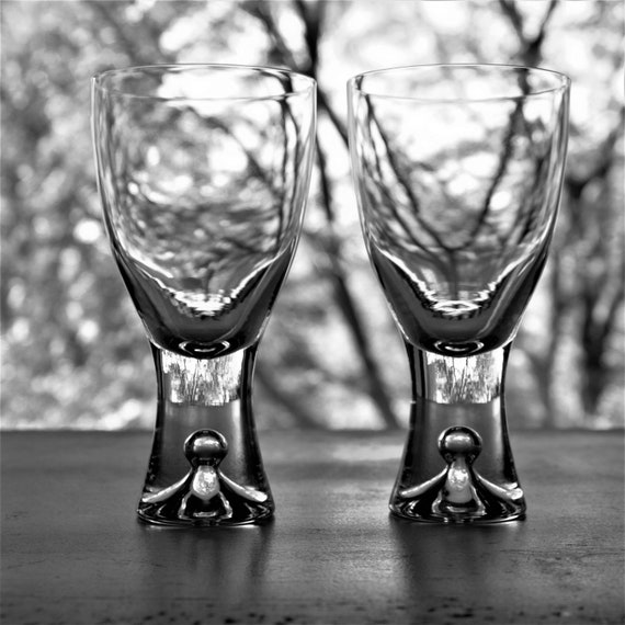 Unique Glass 2 Cocktail Glasses With Bubble Stem Bubble Etsy