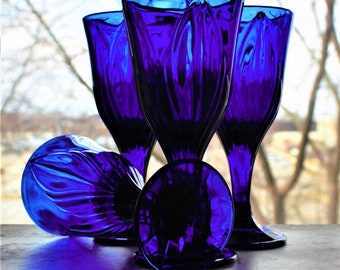 Blue Twisted Cobalt Blue Stemmed Wine glasses, set of 4 – Eclectic Ethos  Vintage