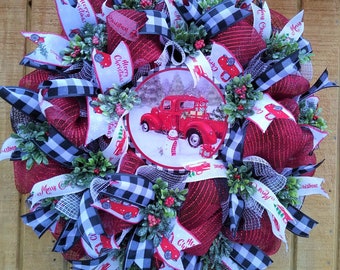 Red Truck Wreath,  Buffalo Check Wreath, Red Truck Christmas Wreath, Christmas Wreath, Winter Wreath, Red Truck Decor, Farmhouse Decor