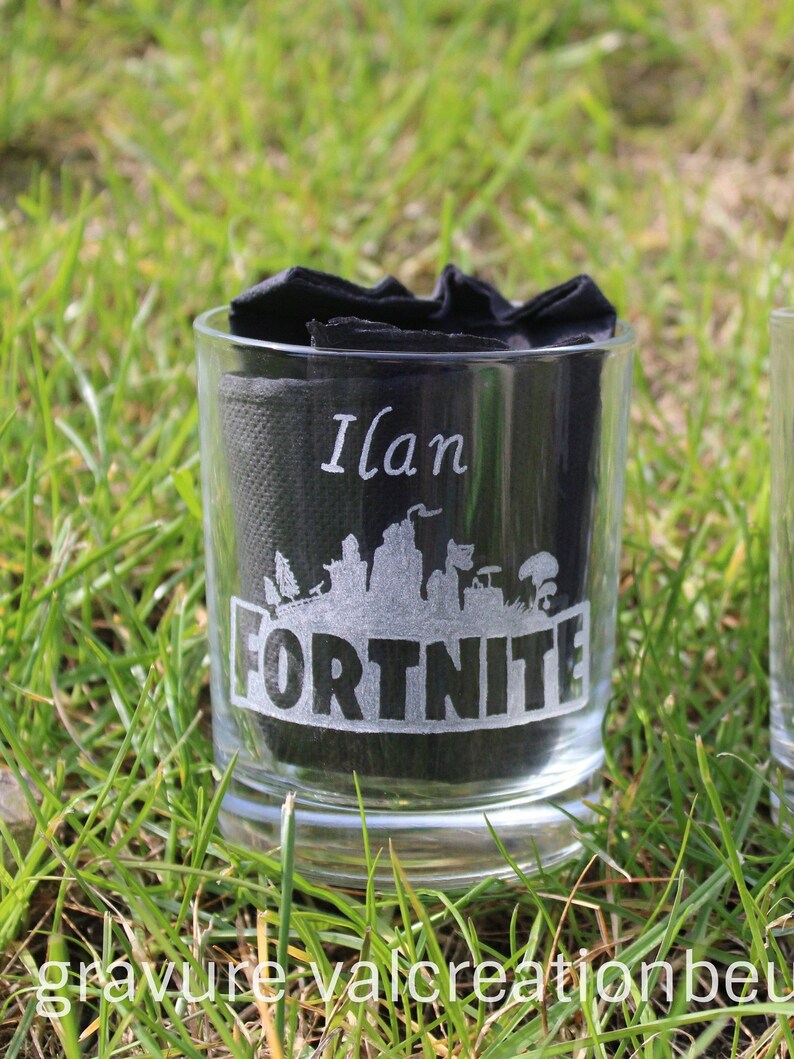image 0 - fond foret fortnite