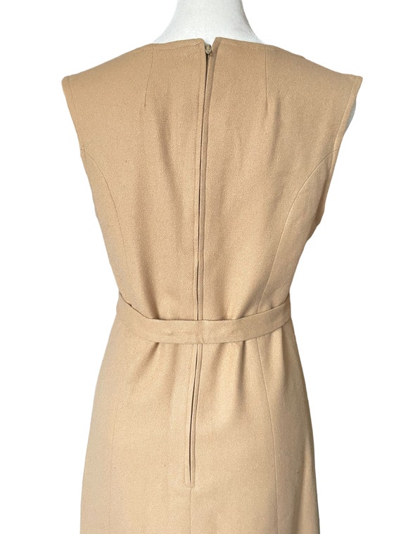 70s tan sheath belted dress | vintage tan paneled… - image 9