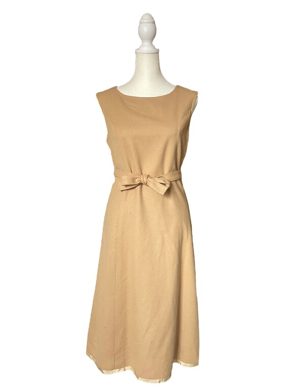 70s tan sheath belted dress | vintage tan paneled… - image 2
