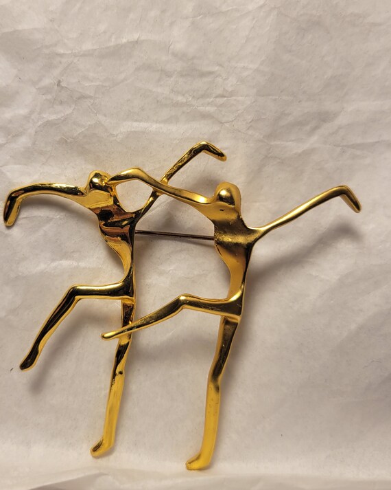 Vintage Two People Dancing Gold Metal Brooch - image 1