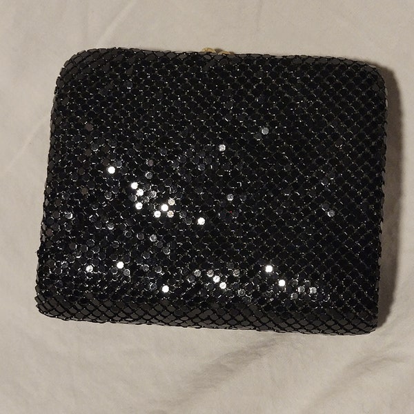 Vintage Black Mesh Tri-Fold Wallet by Loft House