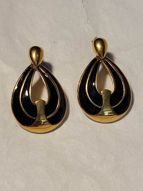 Vintage Napier Gold and Black Teardrop Pierced EAr