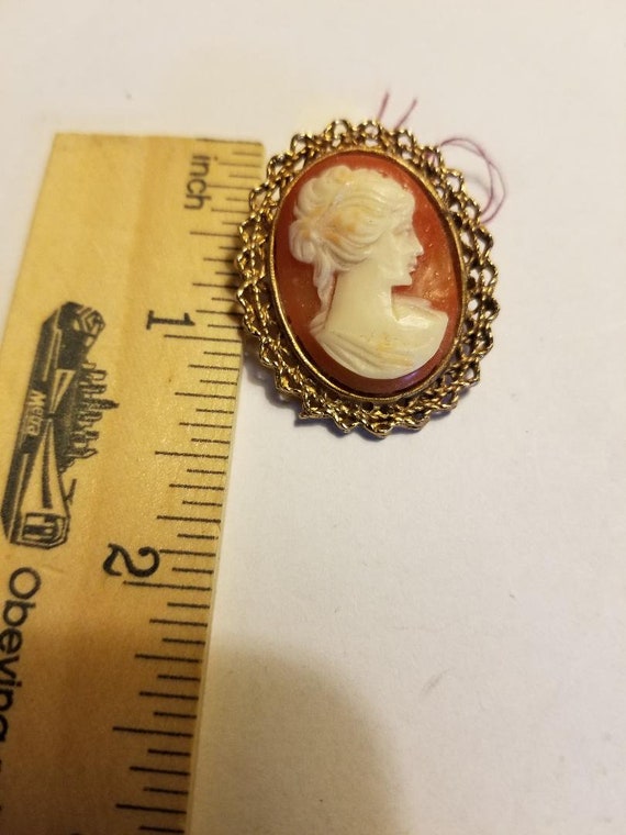 Vintage Small Celluloid Resin Pink and White Cameo