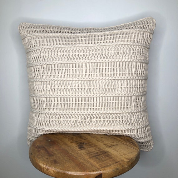 braided pillow cover