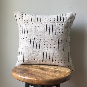 Dashed Line and Dots African Mudcloth Hand Stitched Black & White Pillow Cover 16, 18, 20, 25 16 x 26 Custom Sizes Available image 6
