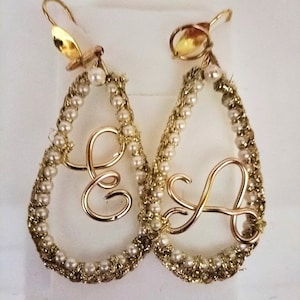 Crochet pendant earrings customizable with name initial
