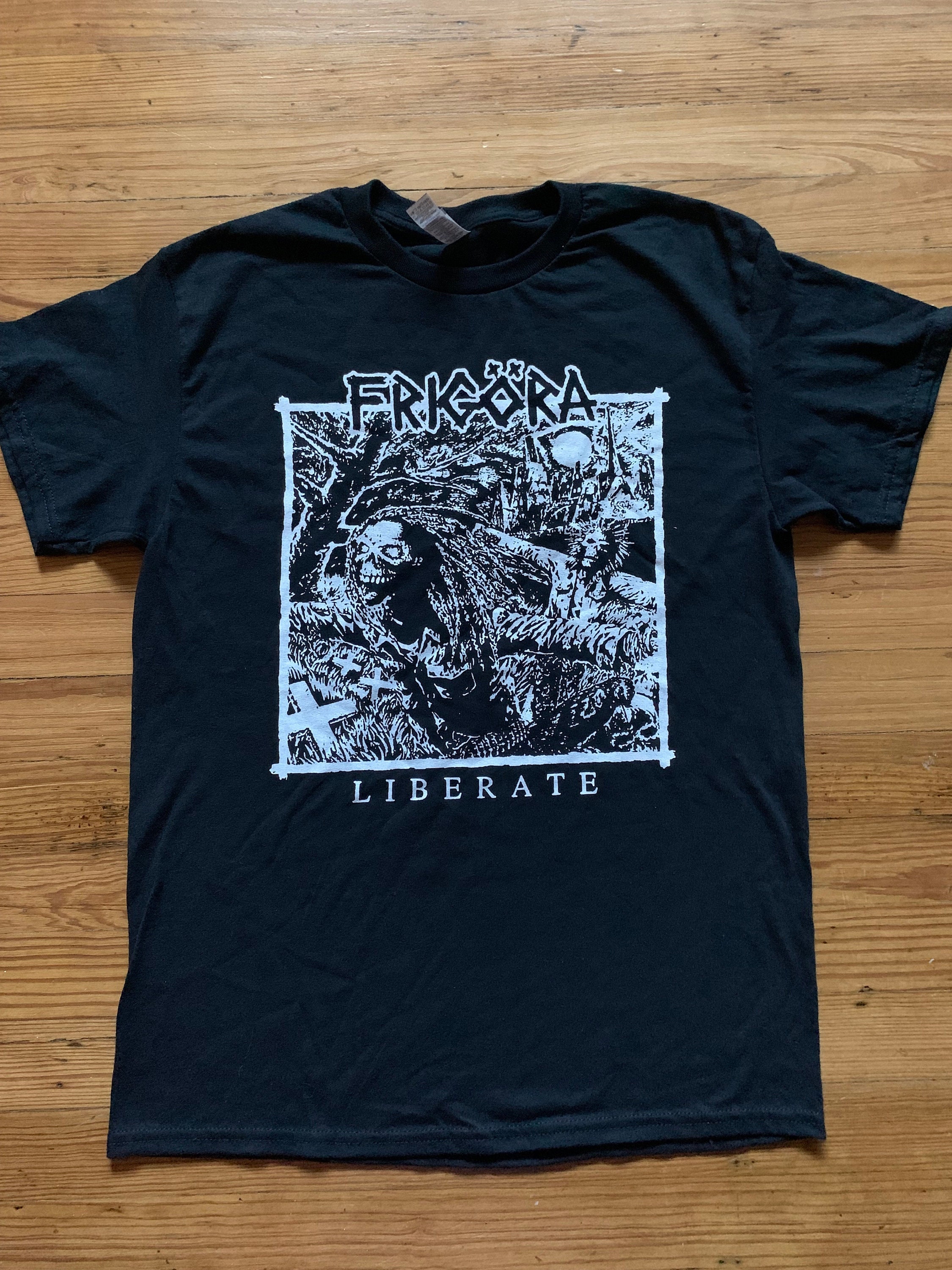 Frigora - Etsy