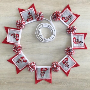 Ohio State University Buckeyes- Small 7 Flag Pennant Banner-Pom Pom Bunting-Wall Hanging-Party decor
