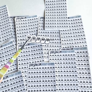 Ghost Rating writeable stickers - Ratings Stickers - Ratings Stamps - Book Lover Gifts - Bookish Gift - Book Reviews - Book Ratings - Spooky