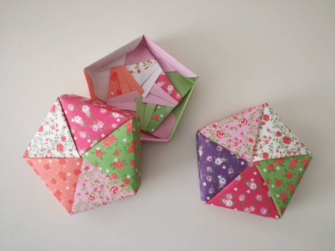 Set of 2 handmade origami pentagon gift boxes Liberty prints | Etsy