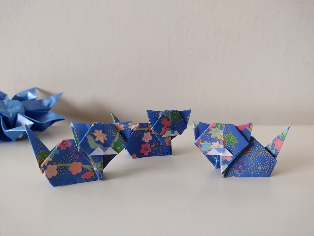 Set of 3 Handmade Origami Blue Flower Patterned Little Cats / Cake