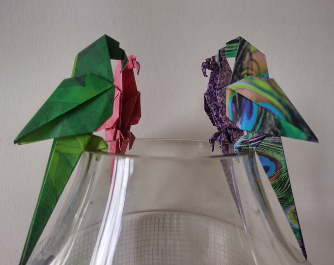 Handmade origami parrot (Nature patterns) / origami birds / hanging decorations / handmade gift