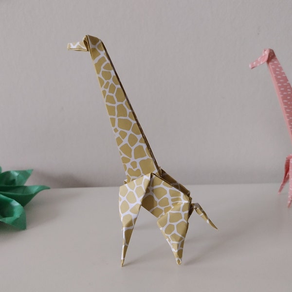 Handmade origami yellow patterned giraffe (Safari pattern) / mobile decorations / handmade eco friendly gift