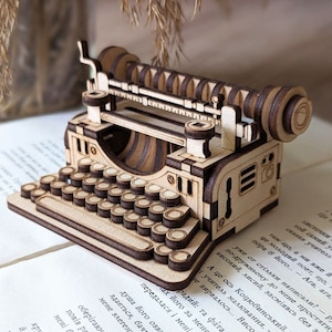 File SVG per macchina da scrivere tagliata al laser, progetto pronto per essere realizzato in miniatura di puzzle 3D (download digitale)